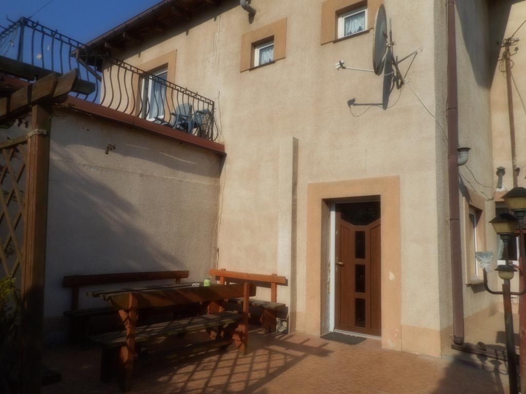Przy Lesie Apartment Nowe Bagian luar foto